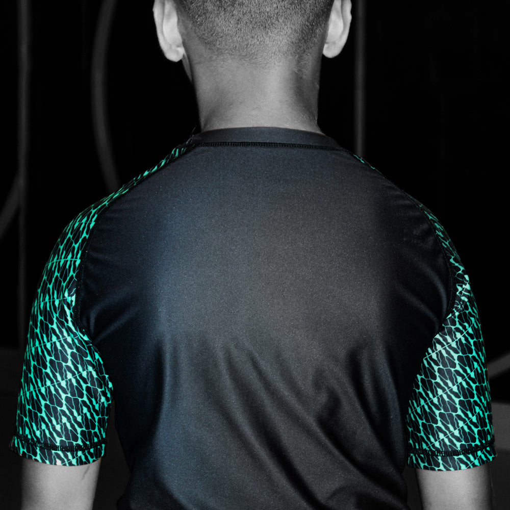 Silverback Black & Green Short Sleeve Rash Guard V.2