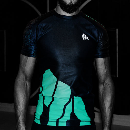 Silverback Black & Green Short Sleeve Rash Guard V.1